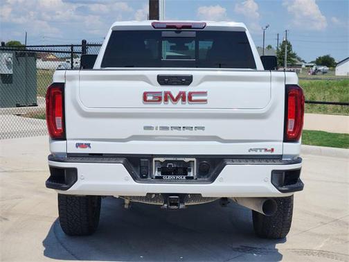 2023 GMC Sierra 2500 AT4