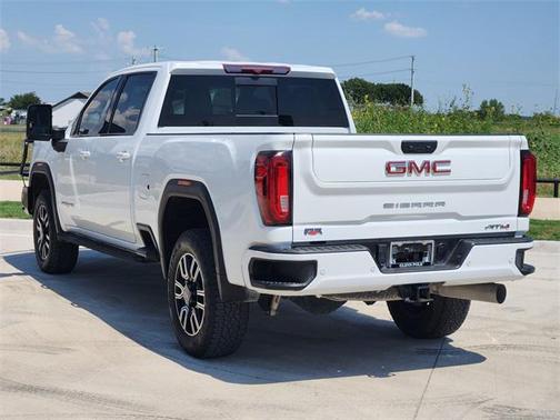 2023 GMC Sierra 2500 AT4