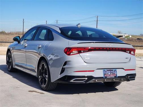 2023 Kia K5 GT-Line