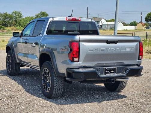 Sterling Gray Metallic 2026 Chevrolet Colorado Trail Boss