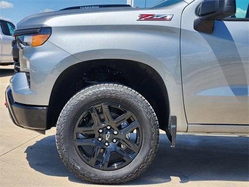 2025 Chevrolet Silverado 1500 Custom Trail Boss