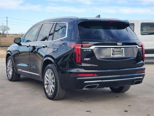 2021 Cadillac XT6 Premium Luxury FWD