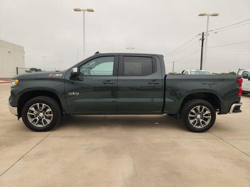 Cypress Gray 2026 Chevrolet Silverado 1500 LT