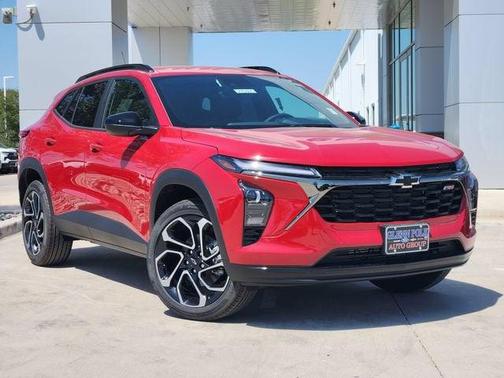 Apex Red 2026 Chevrolet Trax FWD 2RS