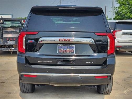 2022 GMC Yukon SLT