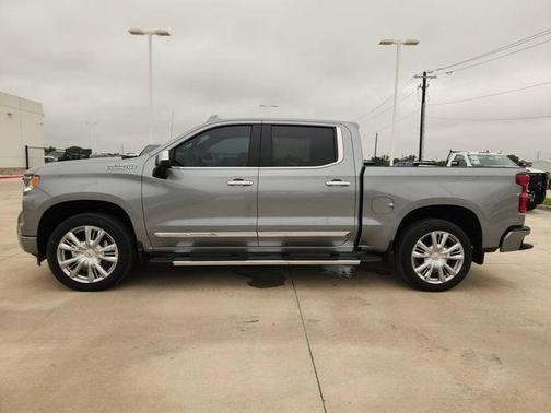 Sterling Gray Metallic 2026 Chevrolet Silverado 1500 High Country