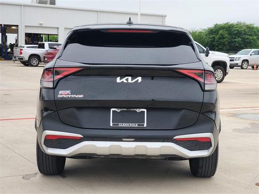 2025 Kia Sportage EX