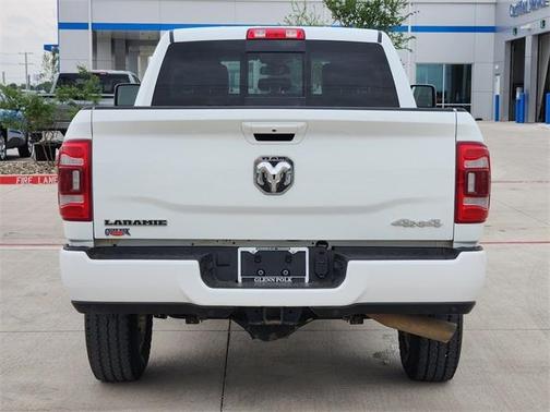 2024 RAM 2500 Laramie Crew Cab 4x4 6'4' Box