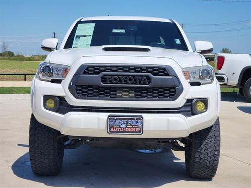 2020 Toyota Tacoma TRD Sport