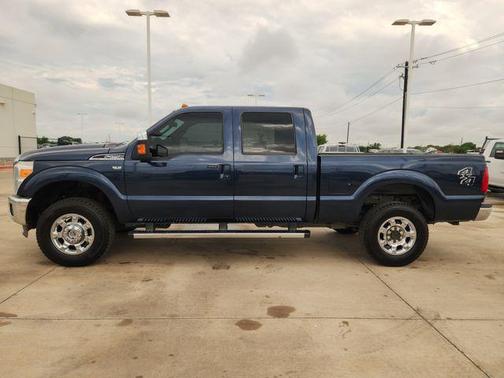 Blue Jeans Metallic 2016 Ford F-250 Lariat