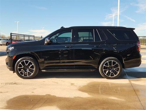 2023 Chevrolet Tahoe 4WD RST