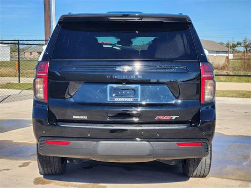 2023 Chevrolet Tahoe 4WD RST