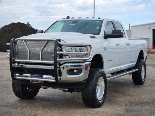 2019 RAM 2500 Lone Star Crew Cab 4x4 8' Box