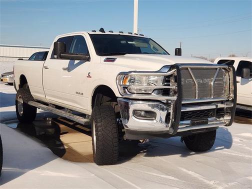 2019 RAM 2500 Lone Star Crew Cab 4x4 8' Box