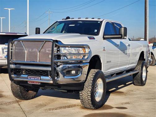 2019 RAM 2500 Lone Star Crew Cab 4x4 8' Box