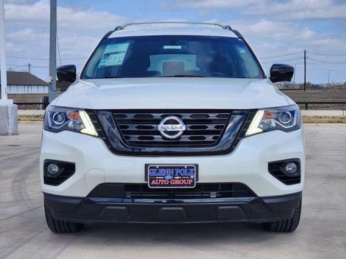 2018 Nissan Pathfinder SL