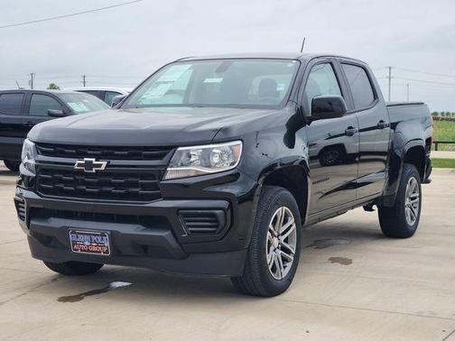 Black 2022 Chevrolet Colorado WT