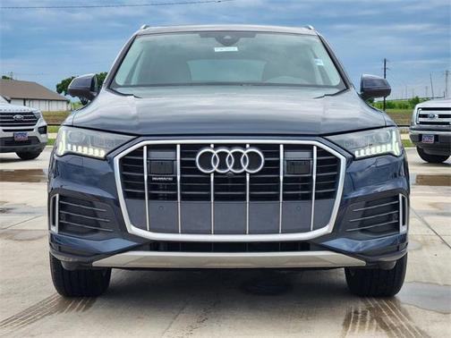 2024 Audi Q7 45 Premium Plus