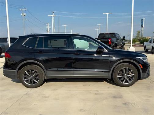 2022 Volkswagen Tiguan 2.0T SE 4MOTION
