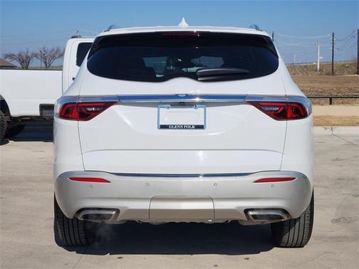 2023 Buick Enclave Essence FWD