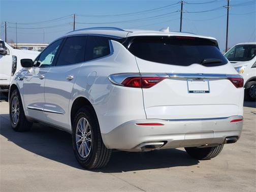 2023 Buick Enclave Essence FWD