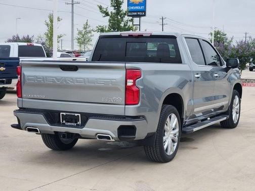 Sterling Gray Metallic 2026 Chevrolet Silverado 1500 High Country
