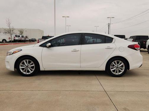 2017 Kia Forte S