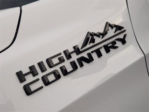 2023 Chevrolet Tahoe 2WD High Country