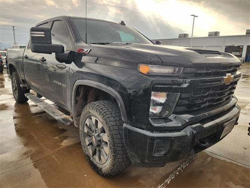 2024 Chevrolet Silverado 2500 Custom