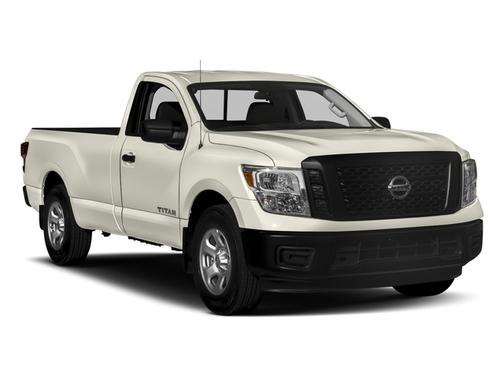 2017 Nissan Titan SV