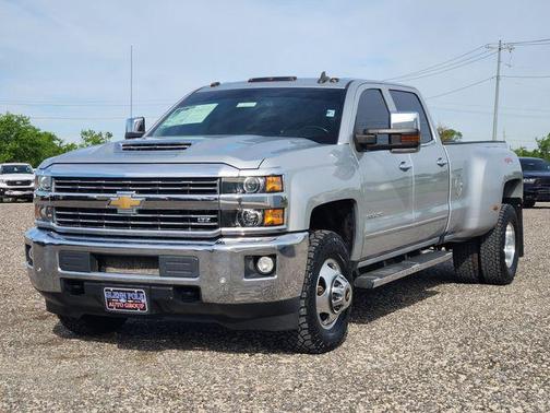 Silver Ice Metallic 2019 Chevrolet Silverado 3500 LTZ