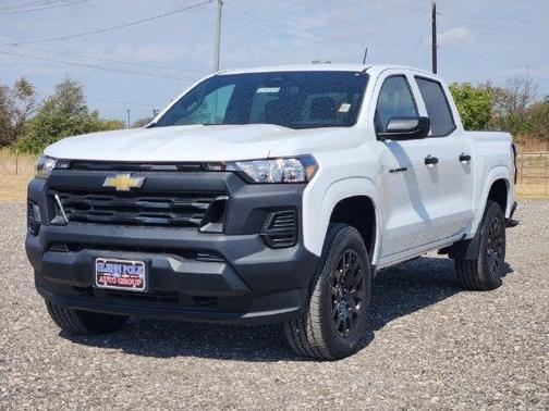 Summit White 2026 Chevrolet Colorado WT