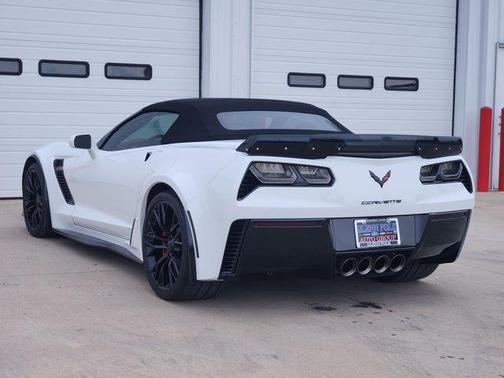 Arctic White 2019 Chevrolet Corvette Z06