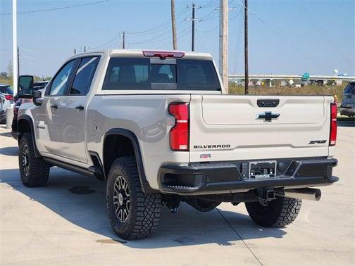 2026 Chevrolet Silverado 2500 Crew Cab, Standard Bed, XR2, 4WD