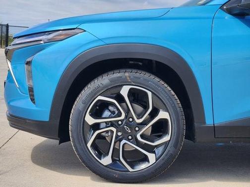 Marina Blue Metallic 2026 Chevrolet Trax FWD 2RS