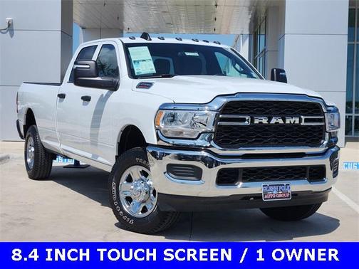 2024 RAM 2500 Tradesman Crew Cab 4x4 8' Box