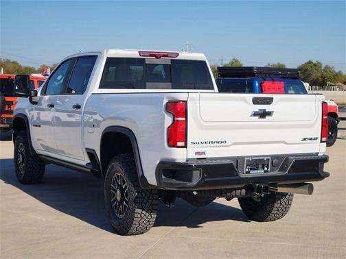 2026 Chevrolet Silverado 2500 ZR2