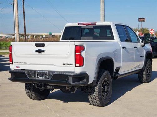 2026 Chevrolet Silverado 2500 ZR2