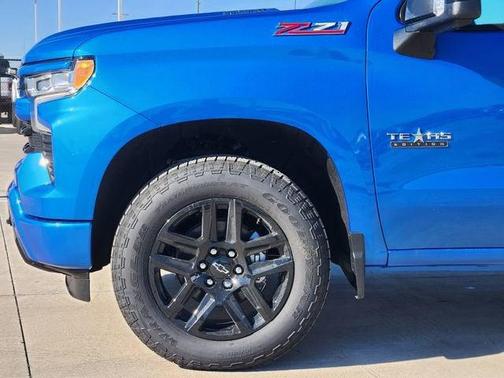 Riptide Blue Metallic 2026 Chevrolet Silverado 1500 RST