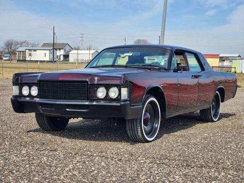 1970 Lincoln Continental 