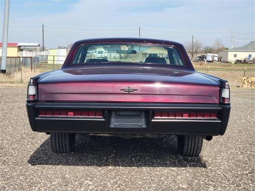 1970 Lincoln Continental 