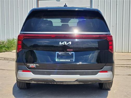 2025 Kia Carnival LXS