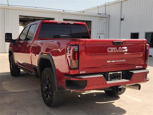 2025 GMC Sierra 2500 AT4