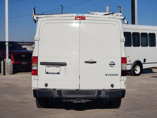 2018 Nissan NV Cargo NV2500 HD SV V8