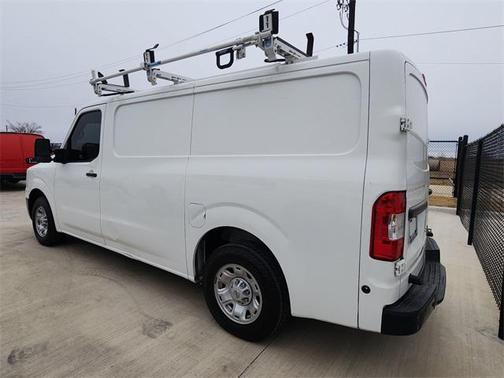 2018 Nissan NV Cargo NV2500 HD SV V8