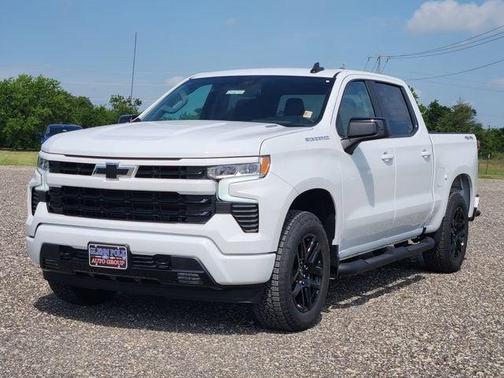 Summit White 2026 Chevrolet Silverado 1500 RST