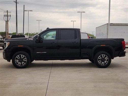 2022 GMC Sierra 2500 AT4