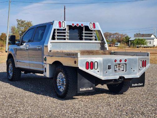 Iconic Silver Metallic 2022 Ford F-350 Lariat