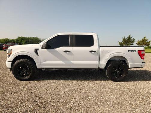 Oxford White 2023 Ford F-150 XL