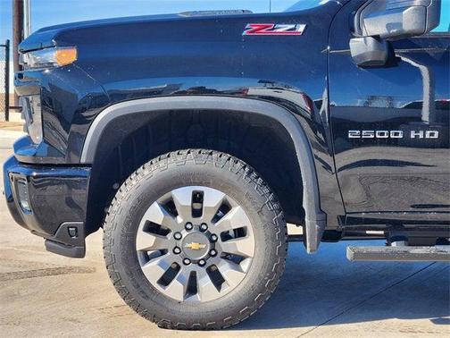 2026 Chevrolet Silverado 2500 Custom